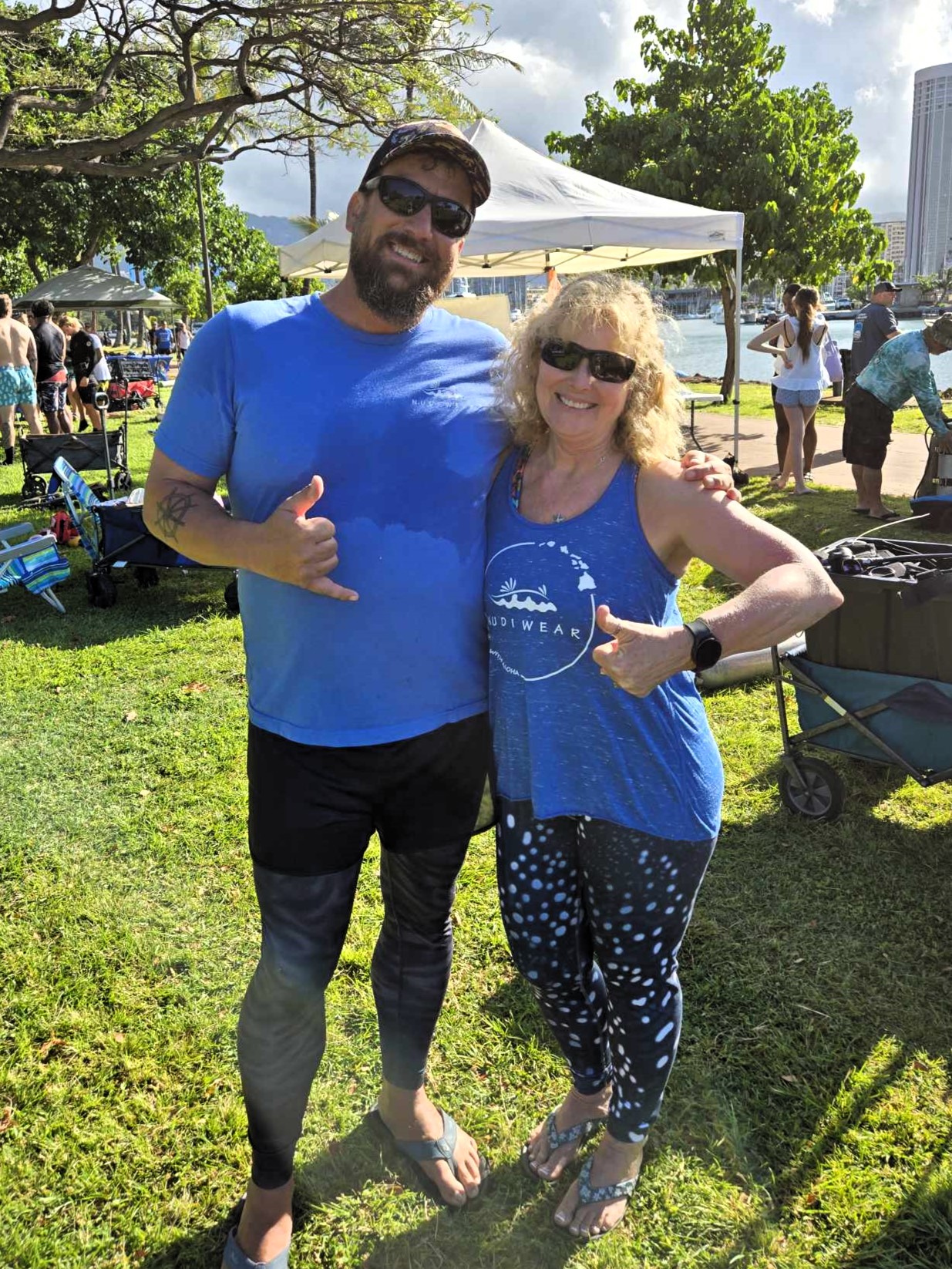 Nudi Wear Co-owner Ryan Scalf and volunteer at the Earth Day Cleanup at Magic Island