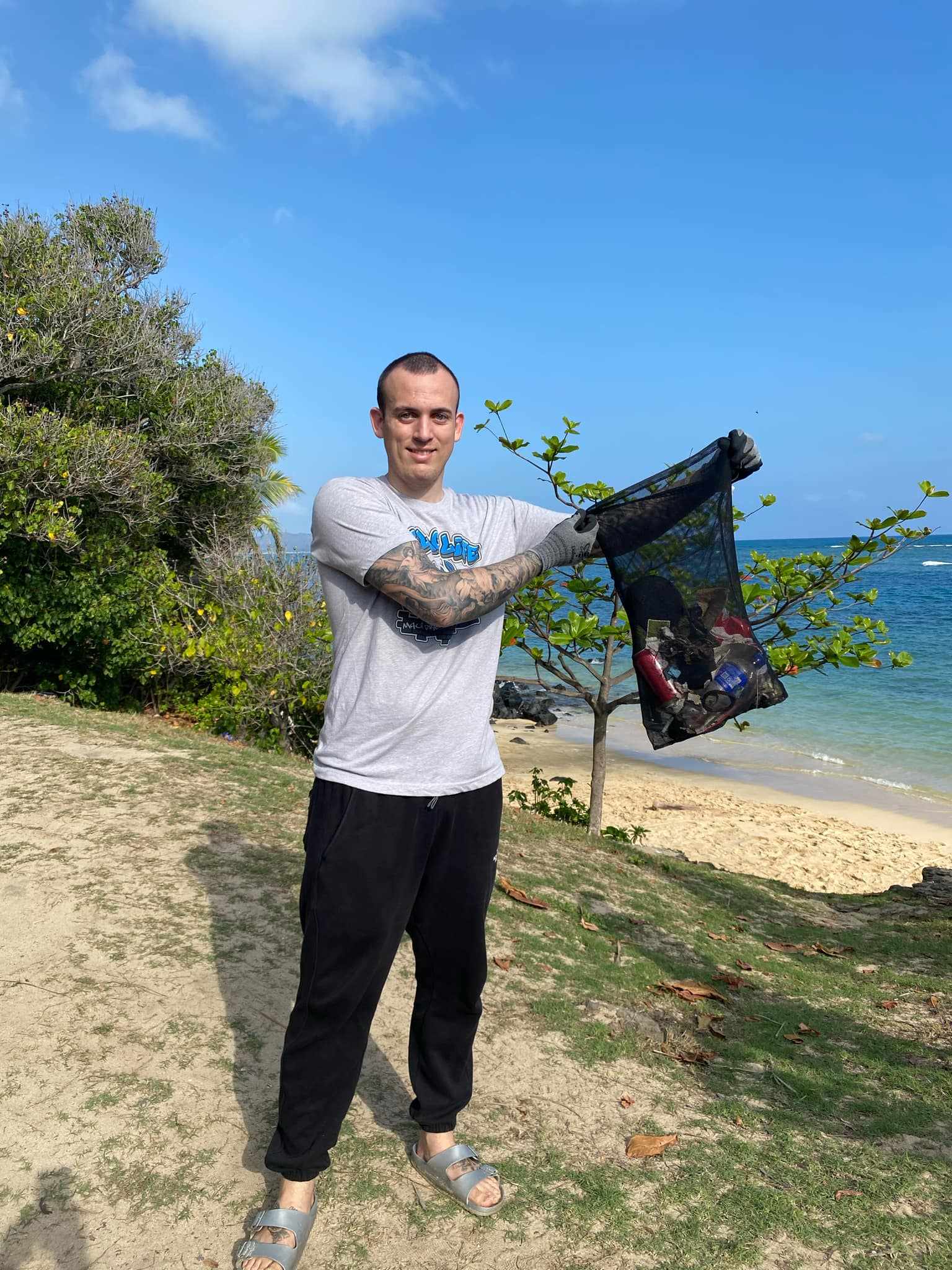 Beach Cleanup at Makai Research Pier